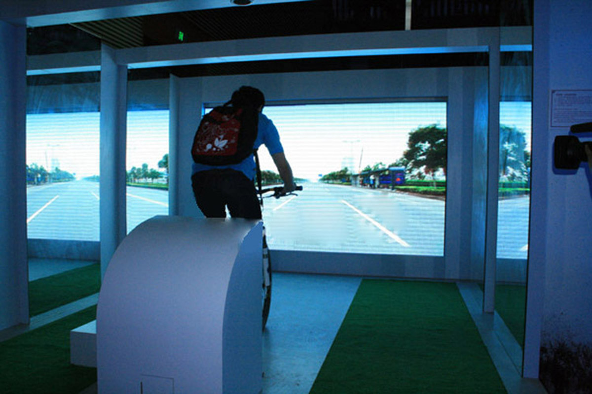 沙坪坝社区安全单车模拟驾驶